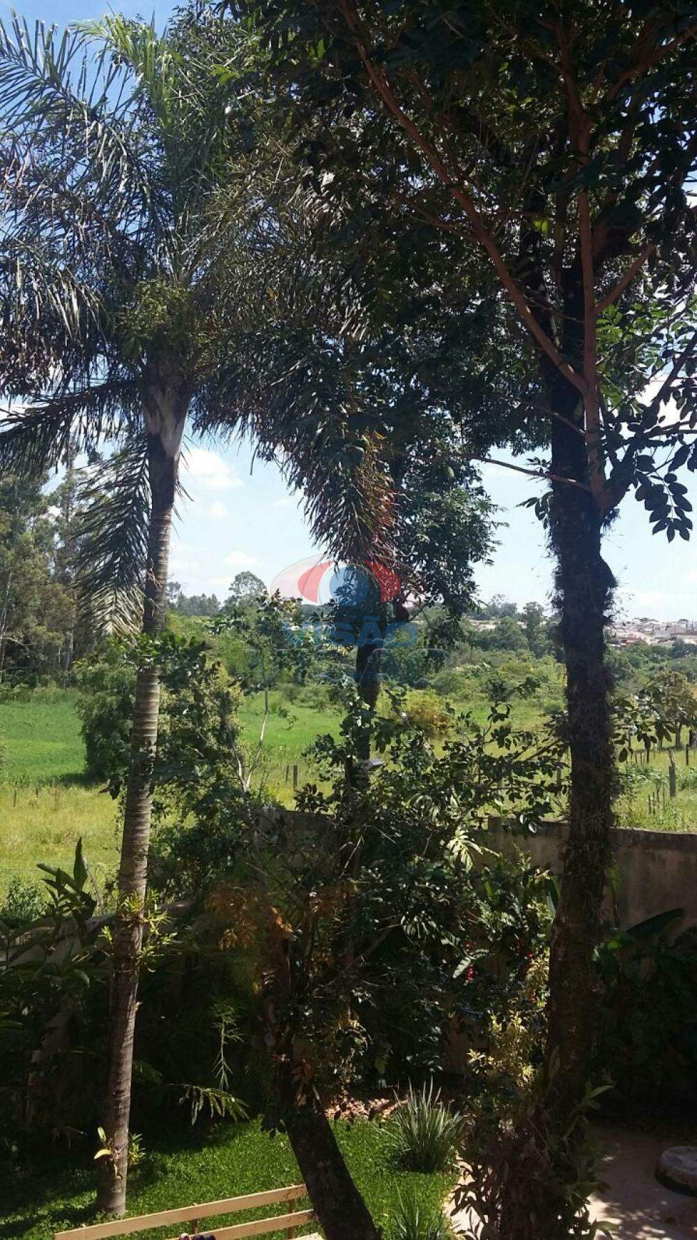 Casa em condomínio à venda no Chácara Areal: Jardim
