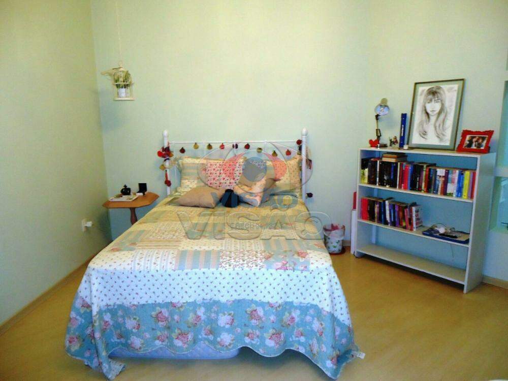 Casa em condomínio à venda no Chácara Areal: Dormitorio