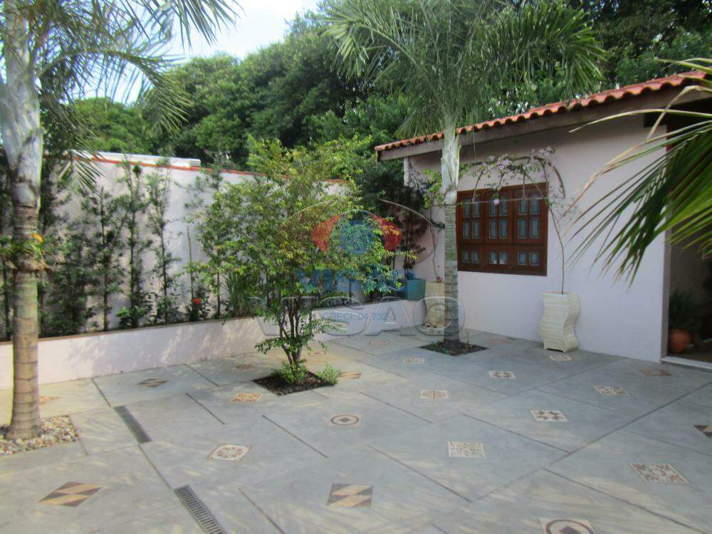 Casa - Sobrado à venda no Jardim Olinda: Área Externa
