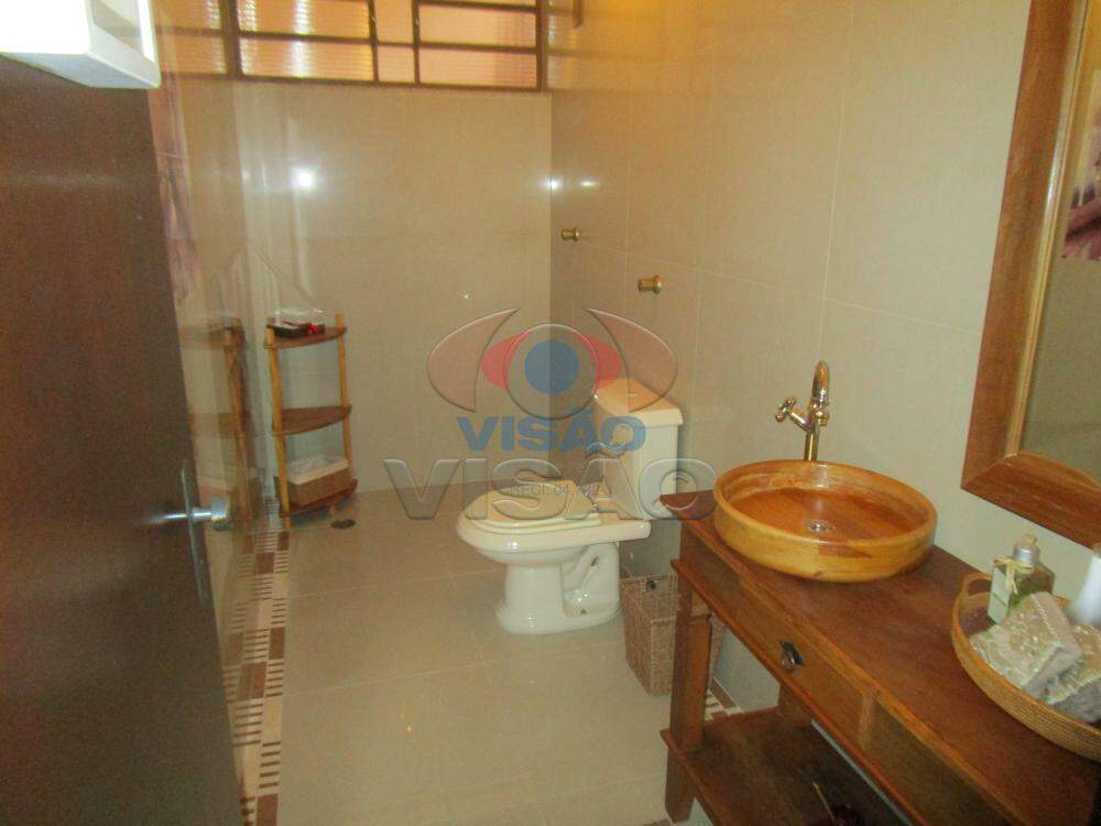 Casa - Sobrado à venda no Jardim Olinda: Lavabo