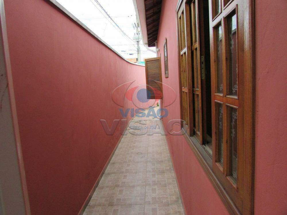 Casa à venda no Jardim Portal do Sol: Corredor Externo