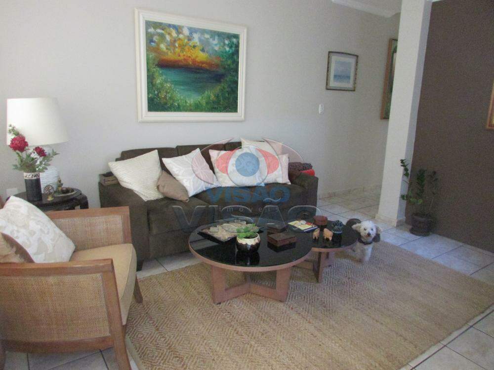 Casa à venda no Vila Soriano: Sala de TV