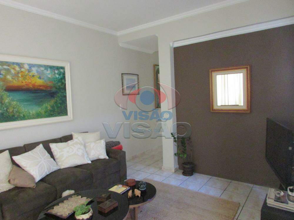 Casa à venda no Vila Soriano: Sala de TV