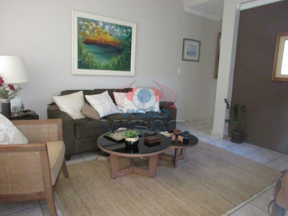 Casa à venda no Vila Soriano: Sala de TV