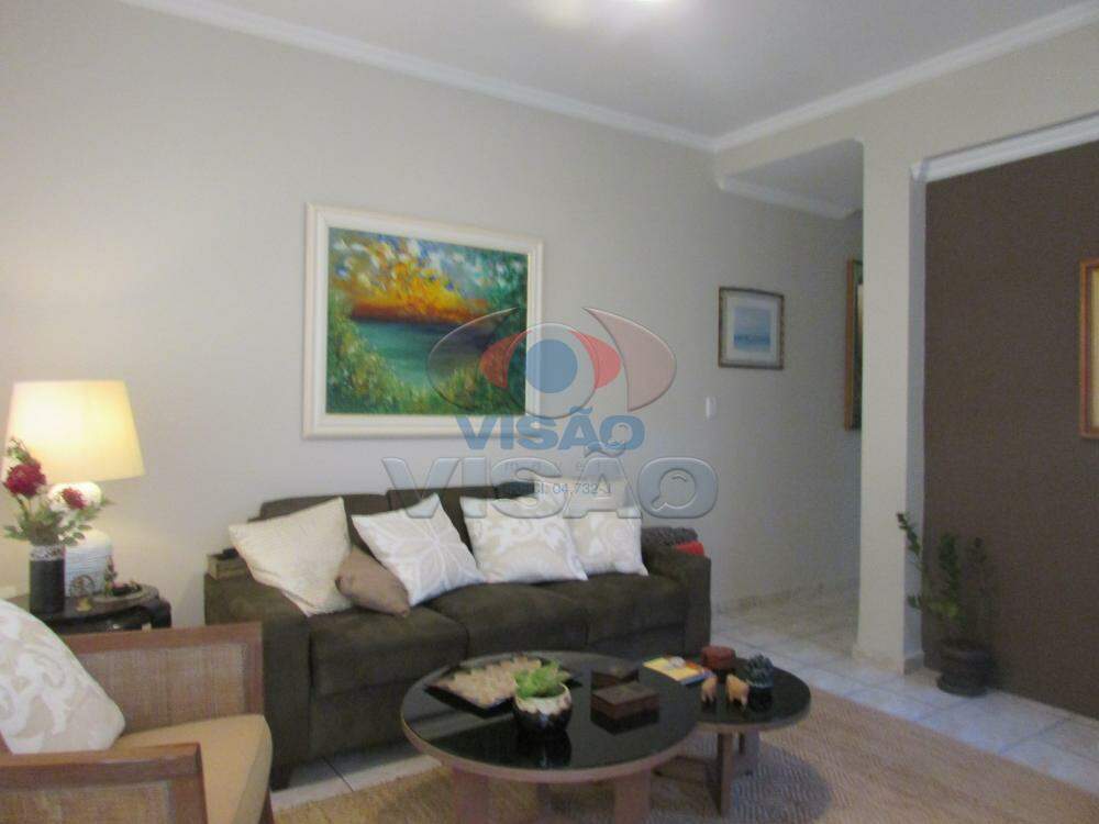 Casa à venda no Vila Soriano: Sala de TV
