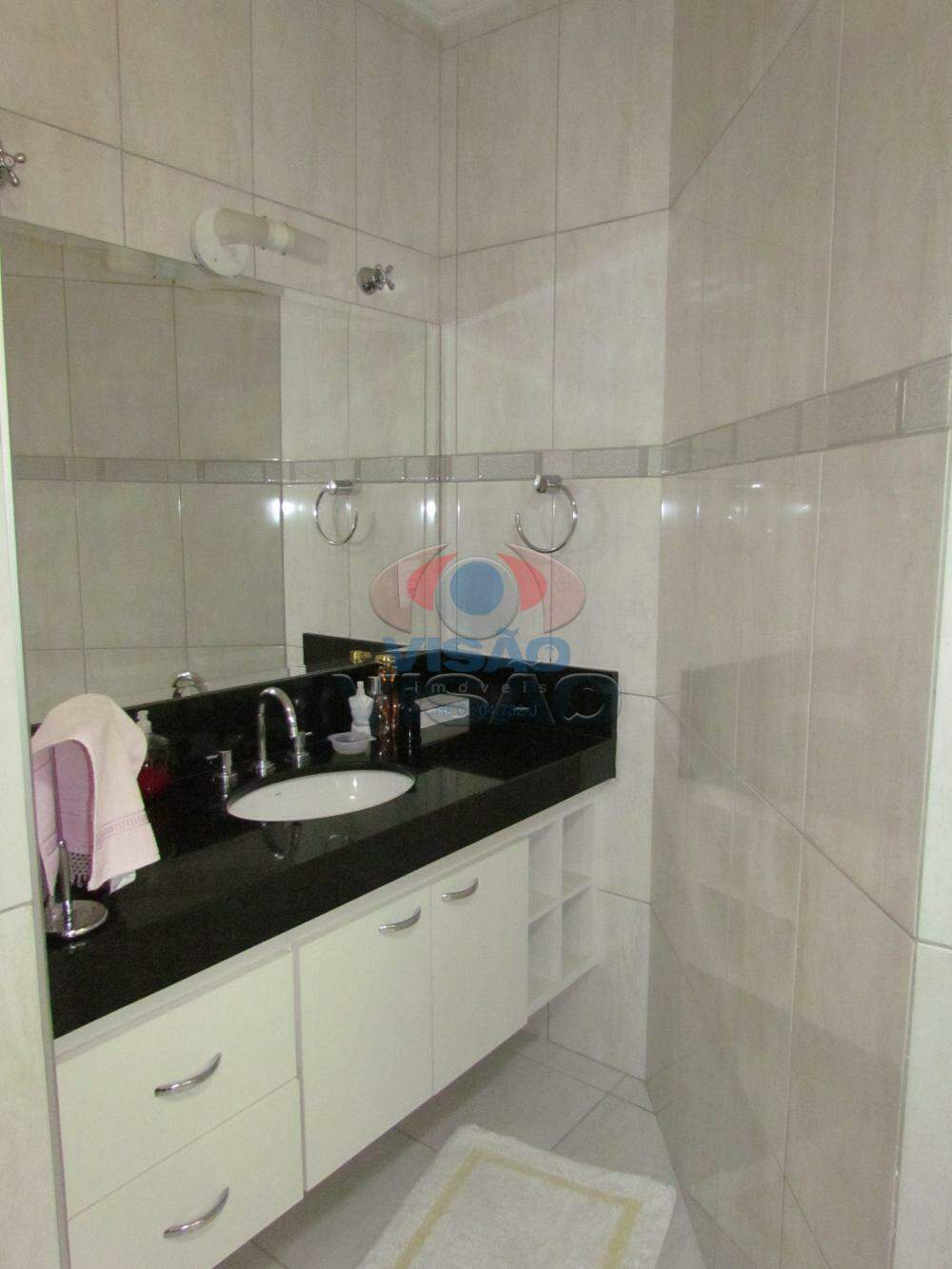 Casa à venda no Chácara Areal: Banheiro