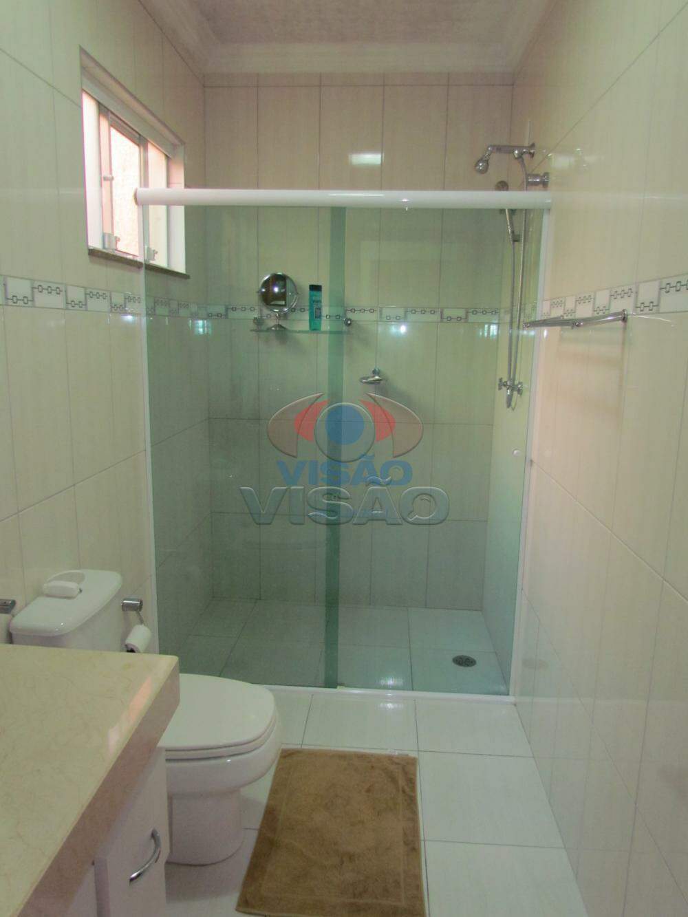 Casa à venda no Chácara Areal: Banheiro