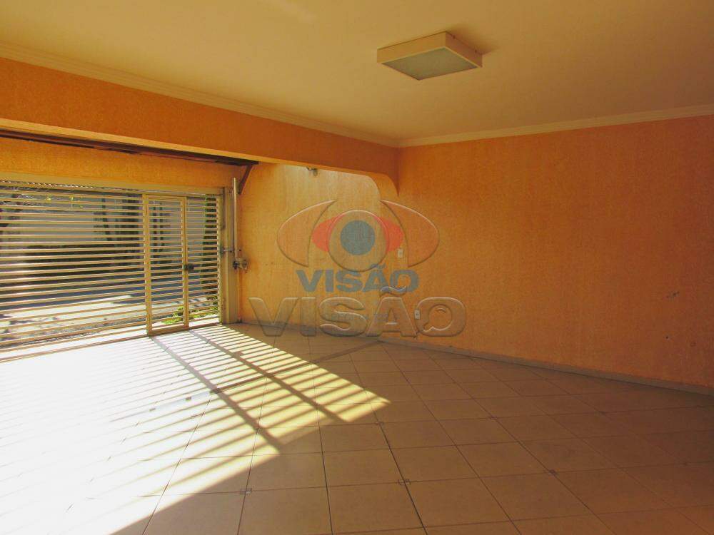 Casa à venda no Chácara Areal: Garagem