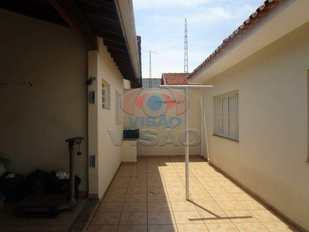 Casa à venda no Cidade Nova: Fundos