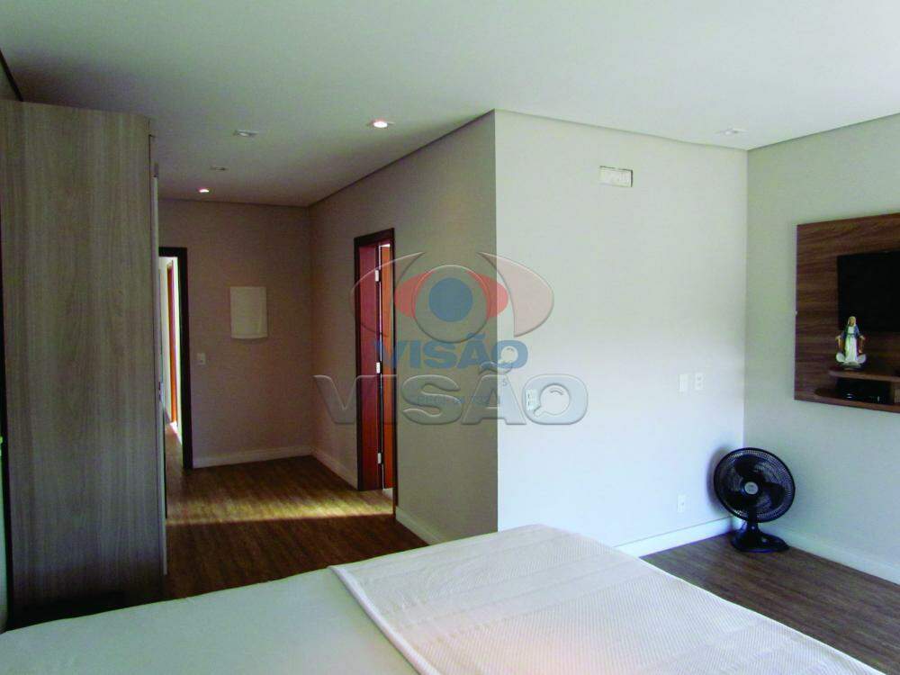 Casa em condomínio à venda no Jardim Bela Vista: