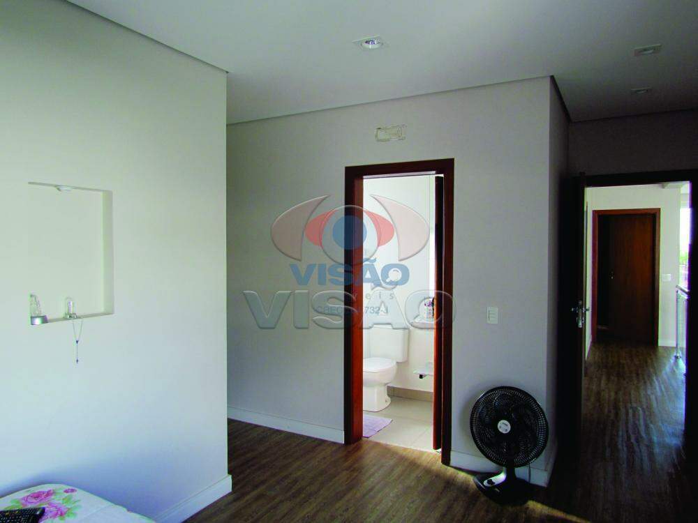 Casa em condomínio à venda no Jardim Bela Vista: