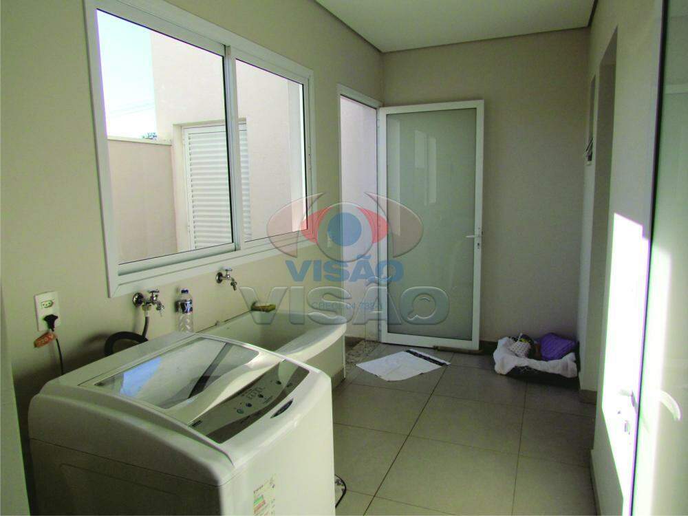 Casa em condomínio à venda no Jardim Bela Vista: