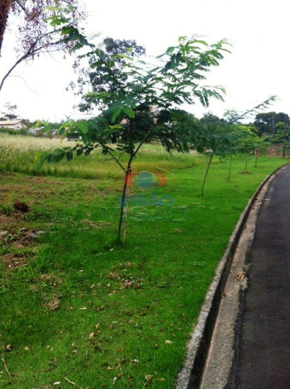 Terreno em condomínio à venda no Vale das Laranjeiras: 