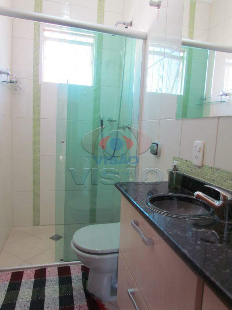 Casa em condomínio à venda no Portal das Acácias: 