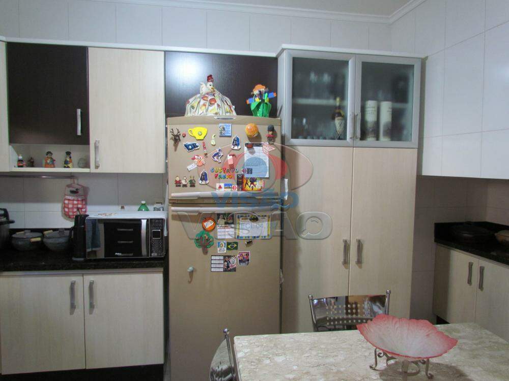 Casa em condomínio à venda no Portal das Acácias: 