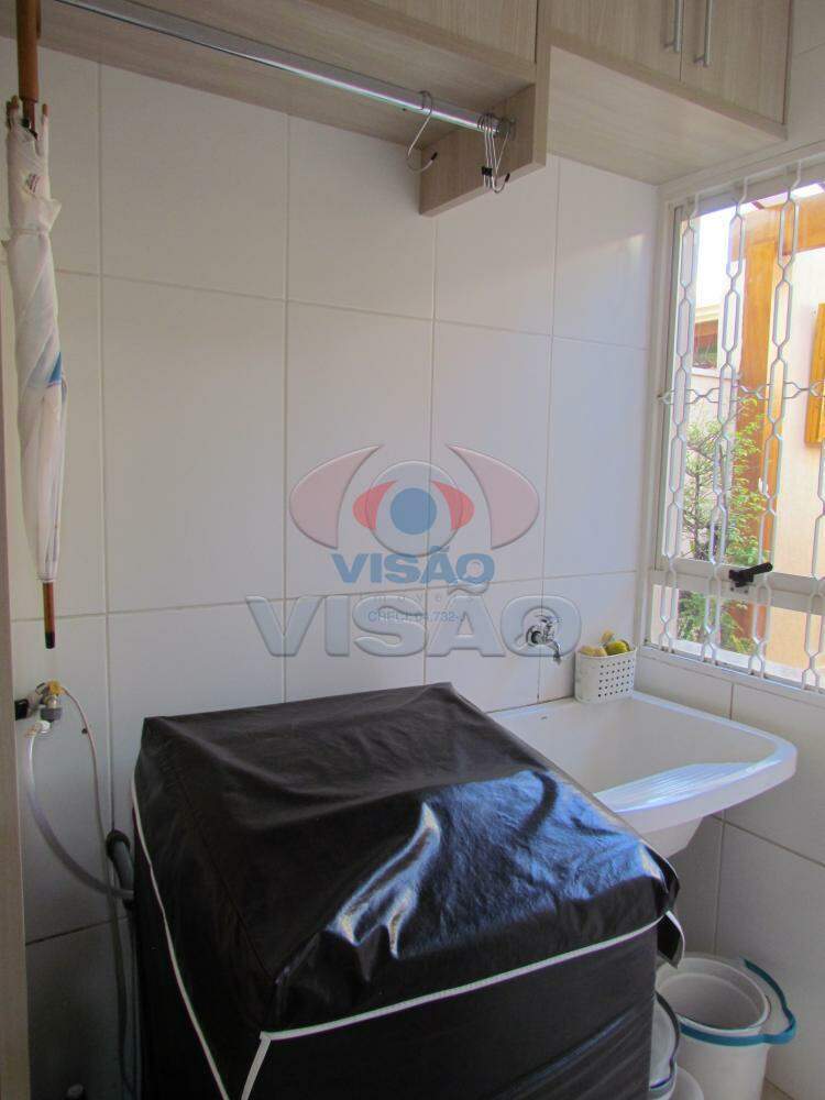 Casa em condomínio à venda no Portal das Acácias: 