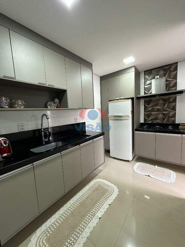 Casa à venda no Jardim das Andorinhas: 