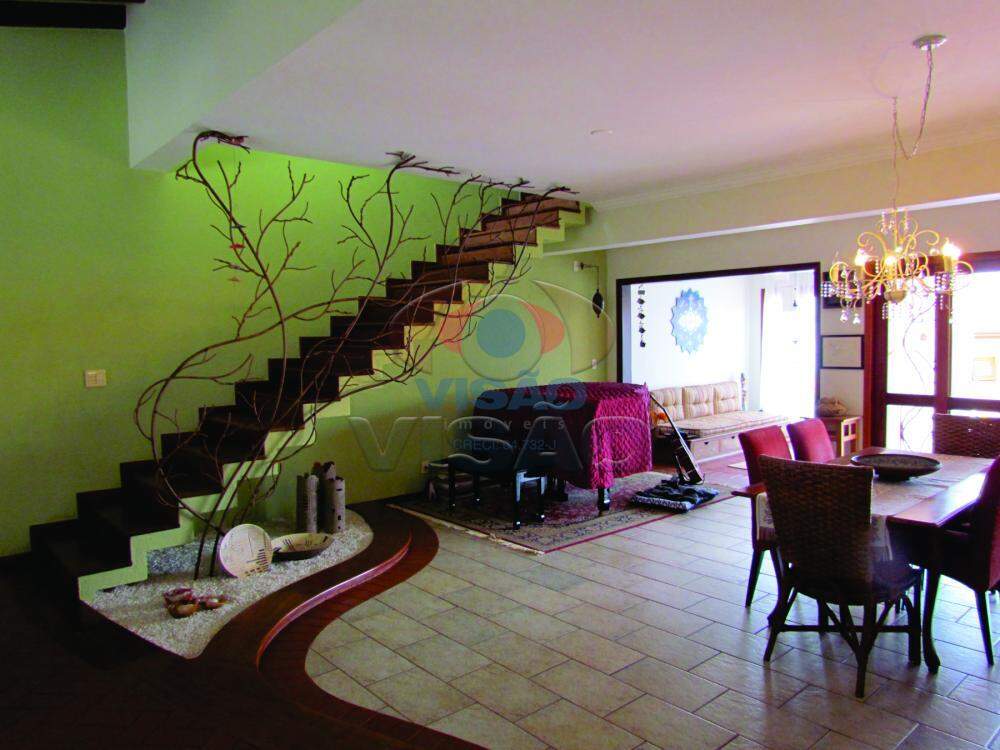 Casa em condomínio à venda no Village Terras de Indaia: