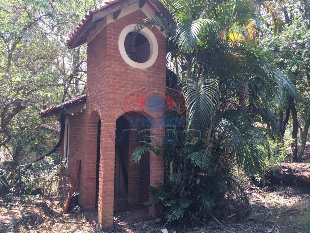 Chácara em condomínio à venda no Vale das Laranjeiras: 