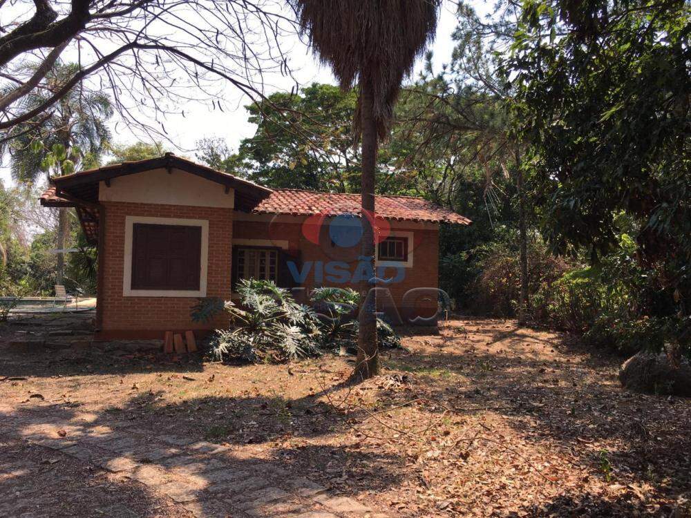 Chácara em condomínio à venda no Vale das Laranjeiras: 