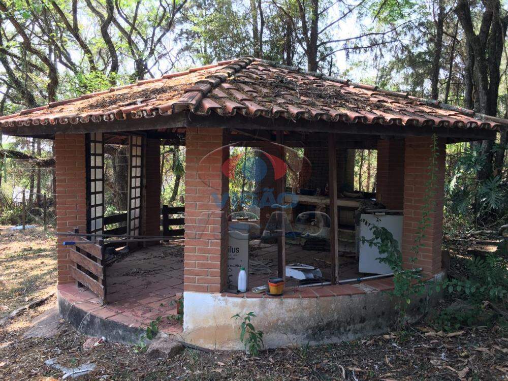 Chácara em condomínio à venda no Vale das Laranjeiras: 