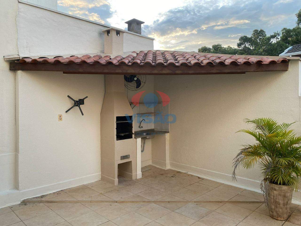 Casa - Sobrado à venda no Portal das Acácias: 