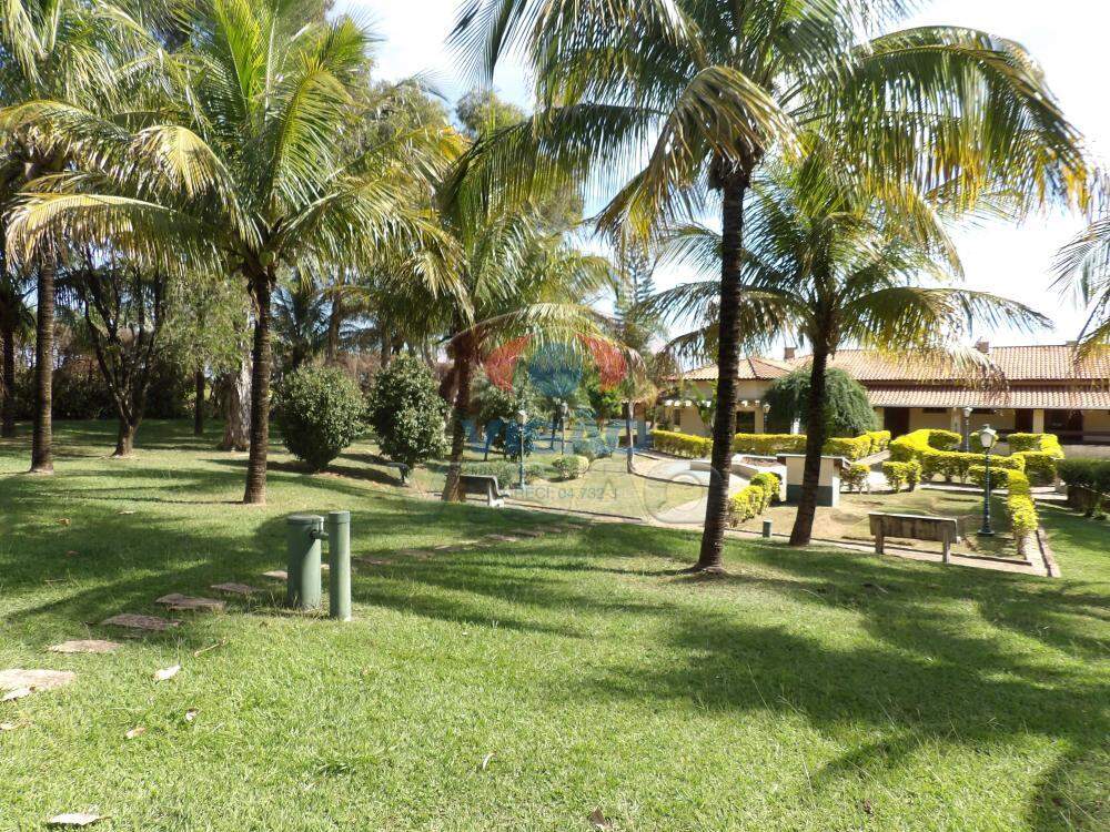 Chácara em condomínio à venda no Colinas do Mosteiro de Itaici: 