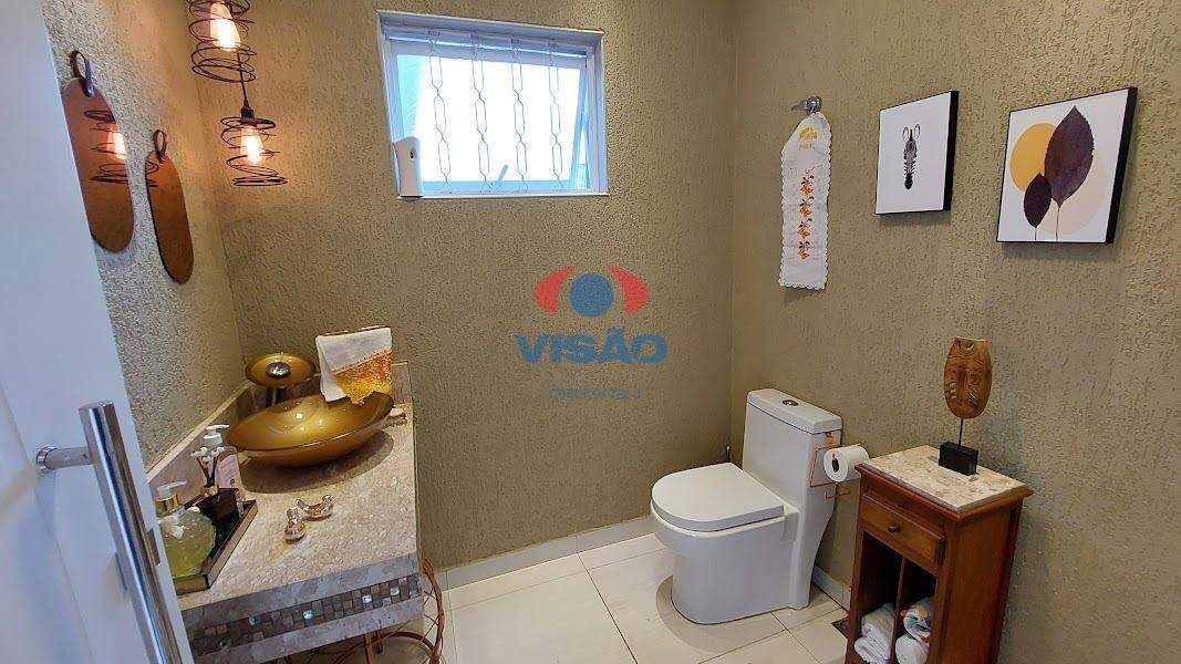 Casa - Sobrado à venda no Jardim Sevilha: 