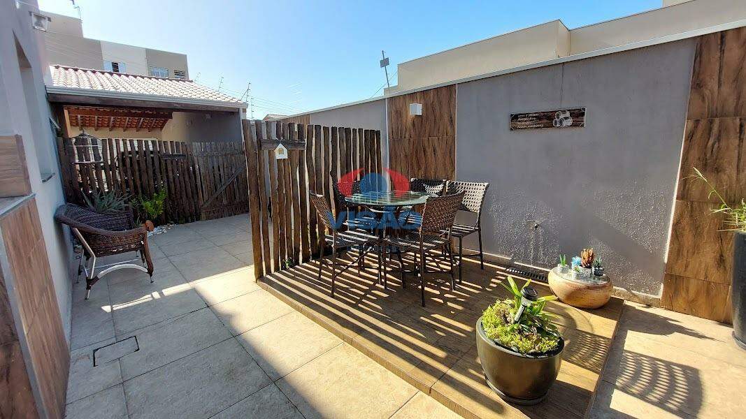 Casa - Sobrado à venda no Jardim Sevilha: 