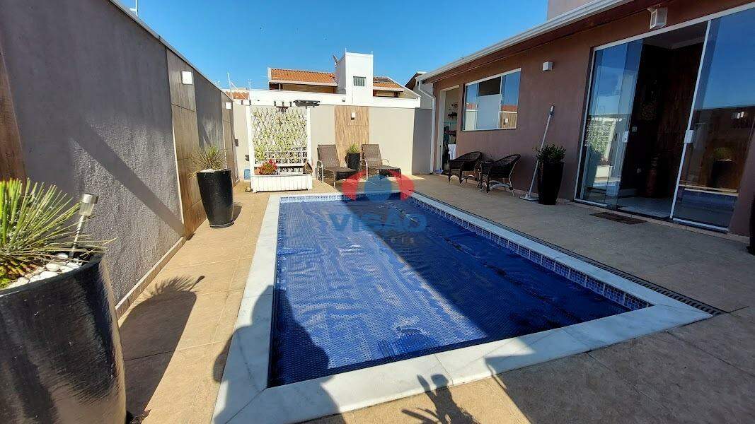 Casa - Sobrado à venda no Jardim Sevilha: 