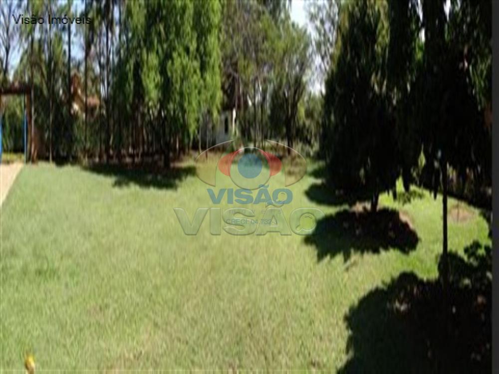 Chácara em condomínio à venda no Vale das Laranjeiras: 