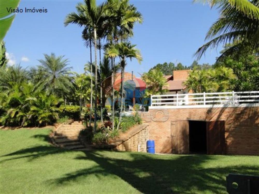 Chácara em condomínio à venda no Vale das Laranjeiras: 