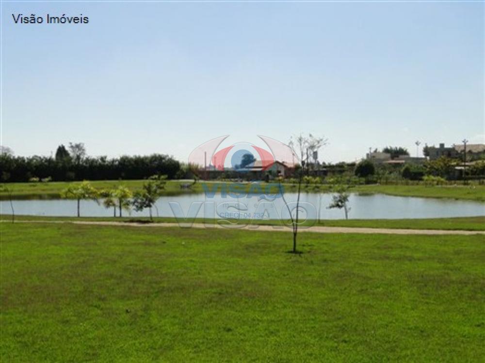 Chácara em condomínio à venda no Vale das Laranjeiras: 