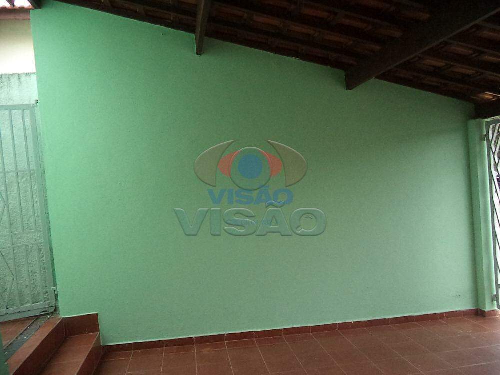 Casa à venda no Jardim Oliveira Camargo: