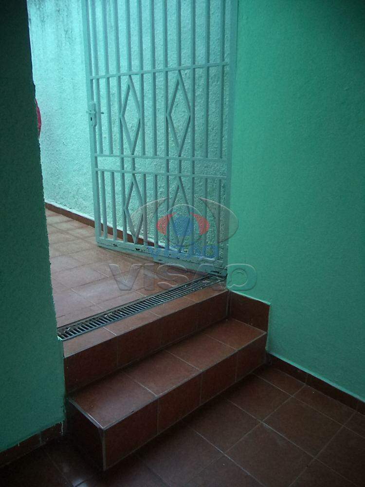 Casa à venda no Jardim Oliveira Camargo: