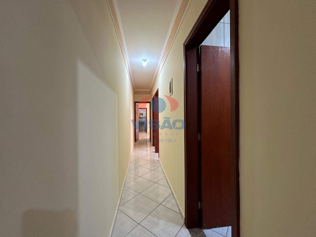Casa para aluguel no Jardim Recanto do Valle: CORREDOR INTERNO