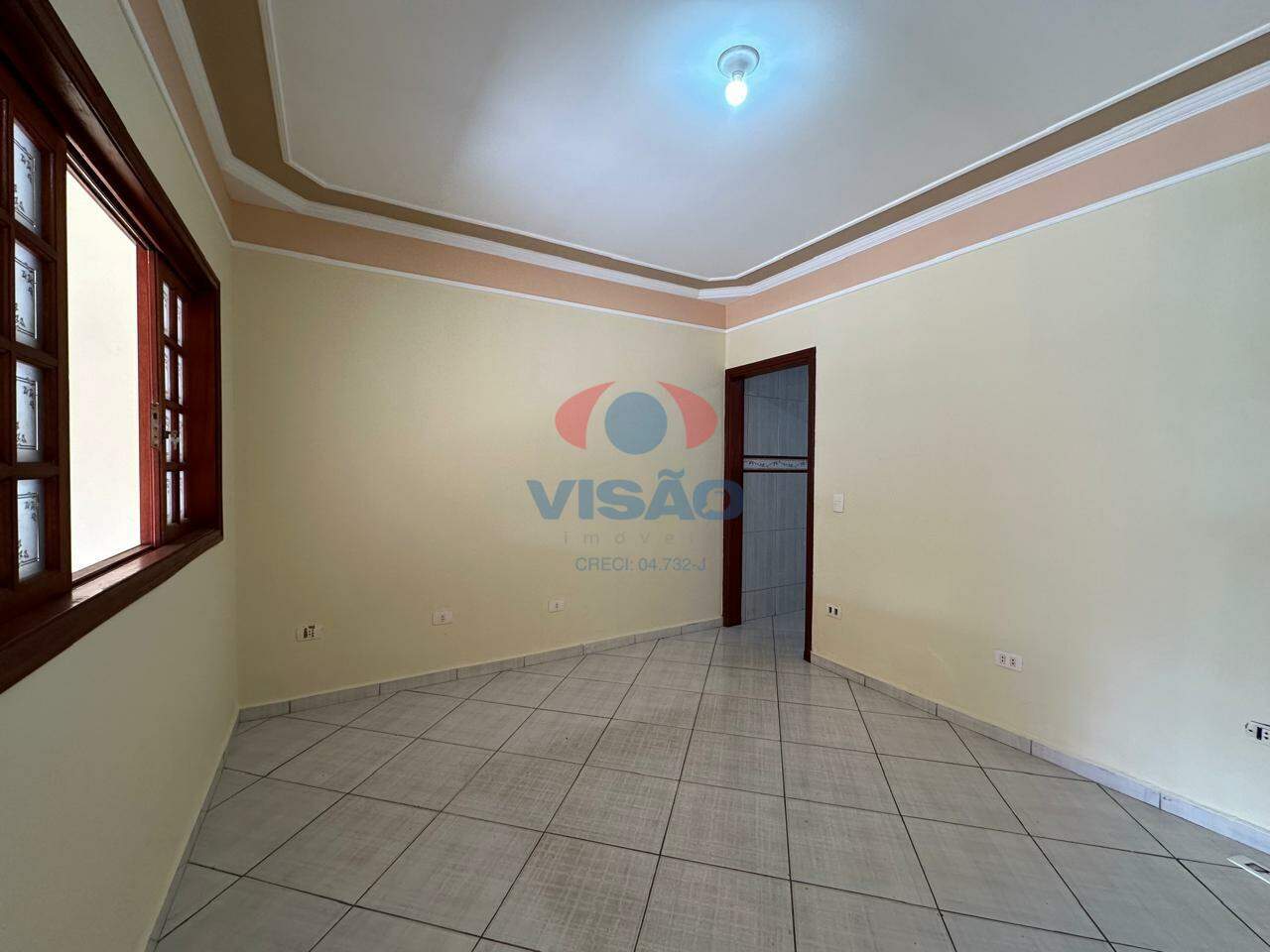 Casa para aluguel no Jardim Recanto do Valle: SALA