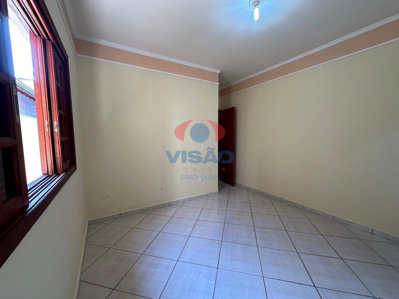 Casa para aluguel no Jardim Recanto do Valle: QUARTO 3/ SUÍTE