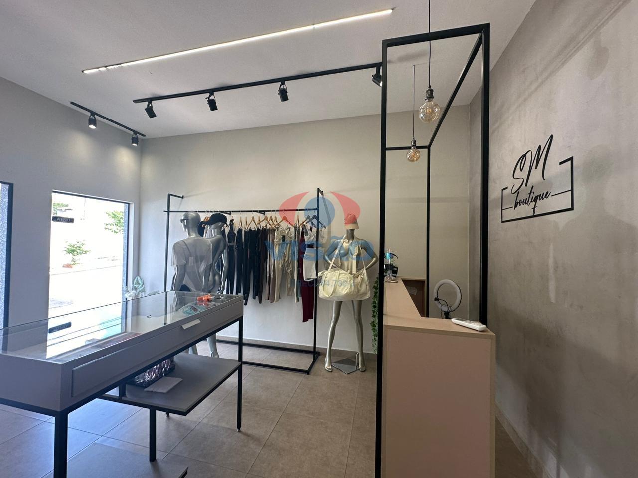 Salão para aluguel no Vila Avai: 