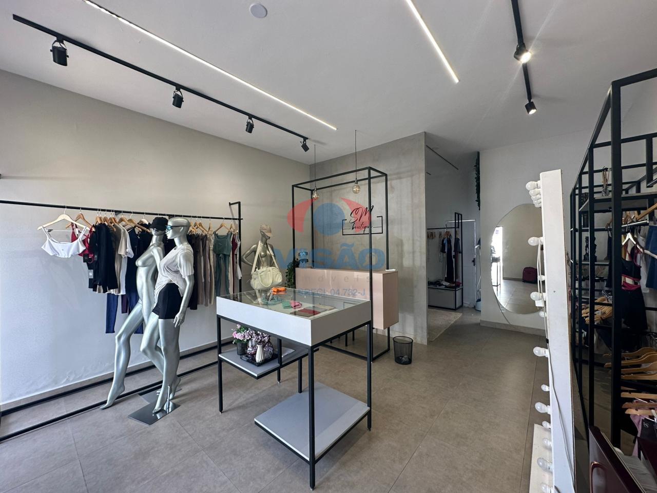 Salão para aluguel no Vila Avai: 