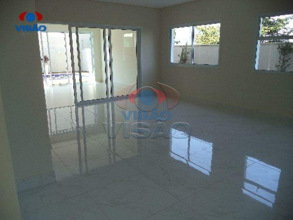 Casa em condomínio à venda no Vila Avai: 