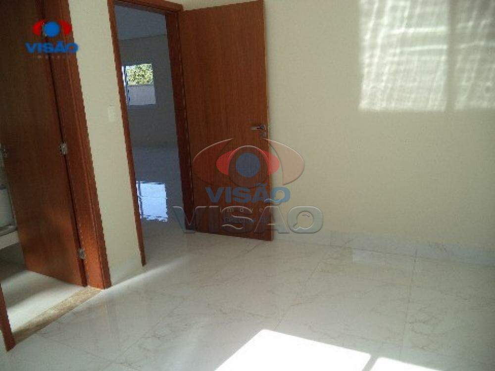 Casa em condomínio à venda no Vila Avai: 