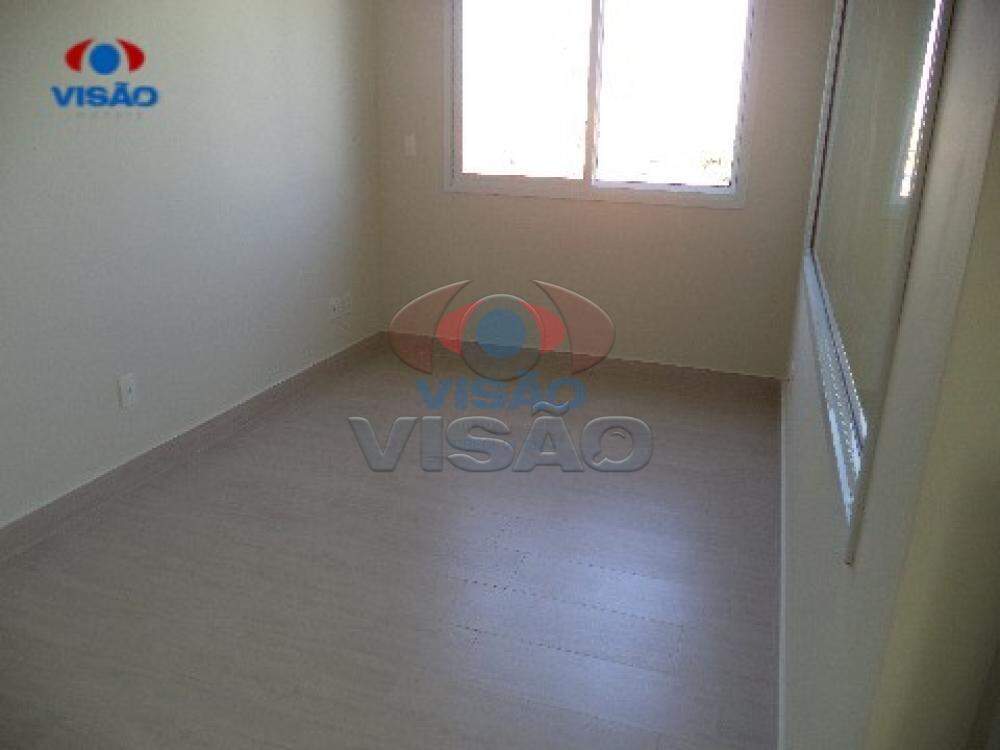 Casa em condomínio à venda no Vila Avai: 