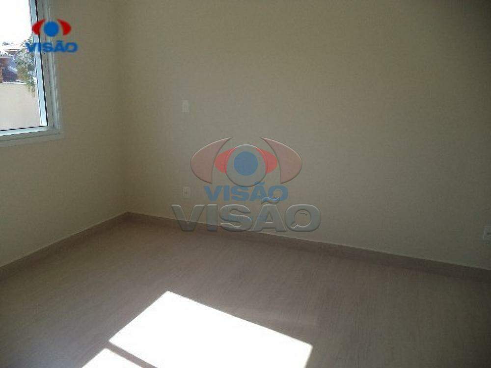 Casa em condomínio à venda no Vila Avai: 