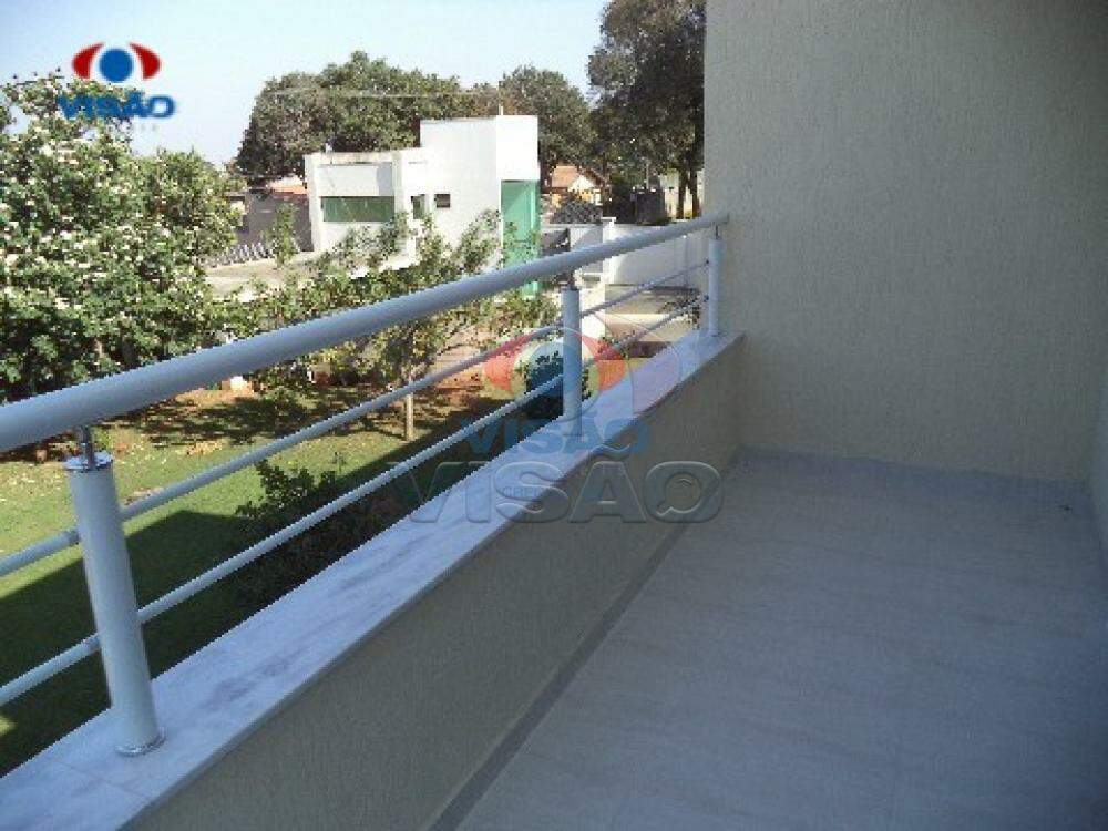 Casa em condomínio à venda no Vila Avai: 