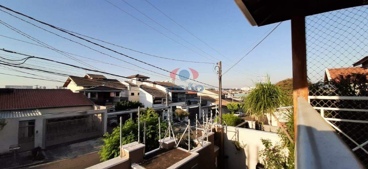 Casa - Sobrado à venda no Jardim Regina: 