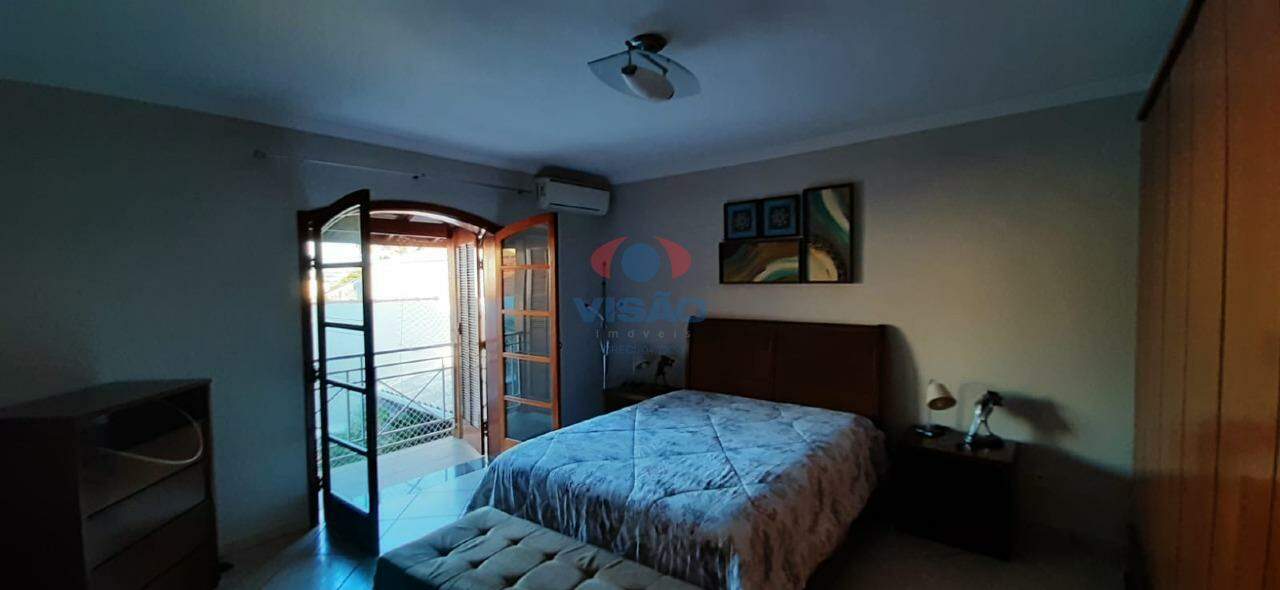 Casa - Sobrado à venda no Jardim Regina: 