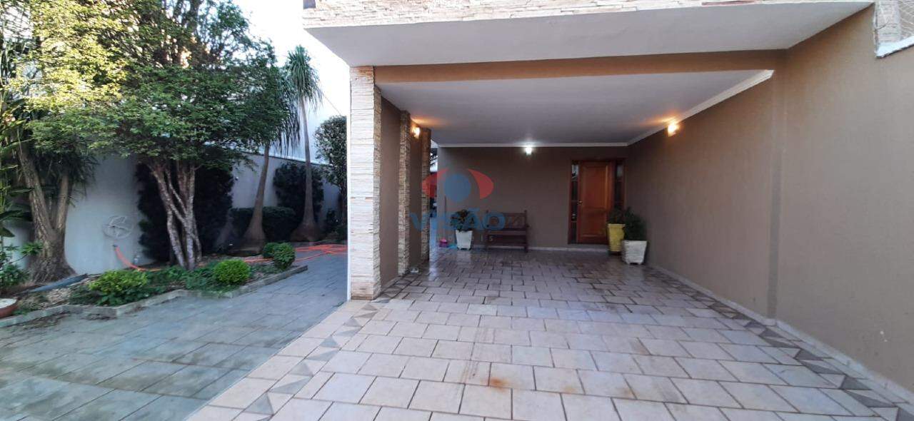 Casa - Sobrado à venda no Jardim Regina: