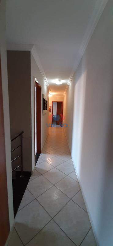 Casa - Sobrado à venda no Jardim Regina: 