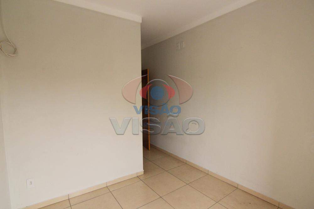 Casa - Sobrado à venda no Jardim Nely: